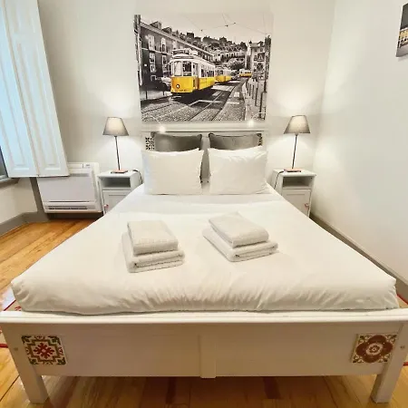 Apartman Luxury Vintage By Myplaceforyou, At The Centre Next To Marques De Pombal Lisboa