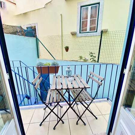 Luxury Vintage By Myplaceforyou, At The Centre Next To Marques De Pombal * Lisboa