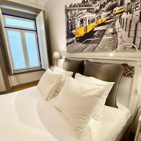 Luxury Vintage Apartment By Myplaceforyou, At The City Centre Next To Marques De Pombal Apartment